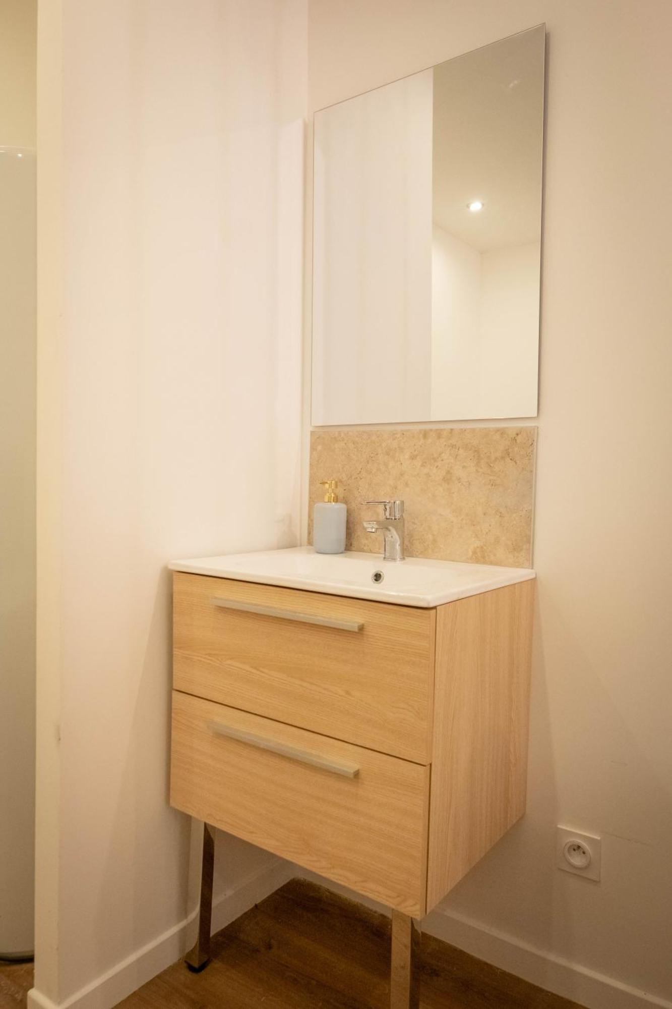 Apartament Bibemus Casa Maja - Baignoire Balneo - Parking - Terrasse Saint-Etienne  Zewnętrze zdjęcie