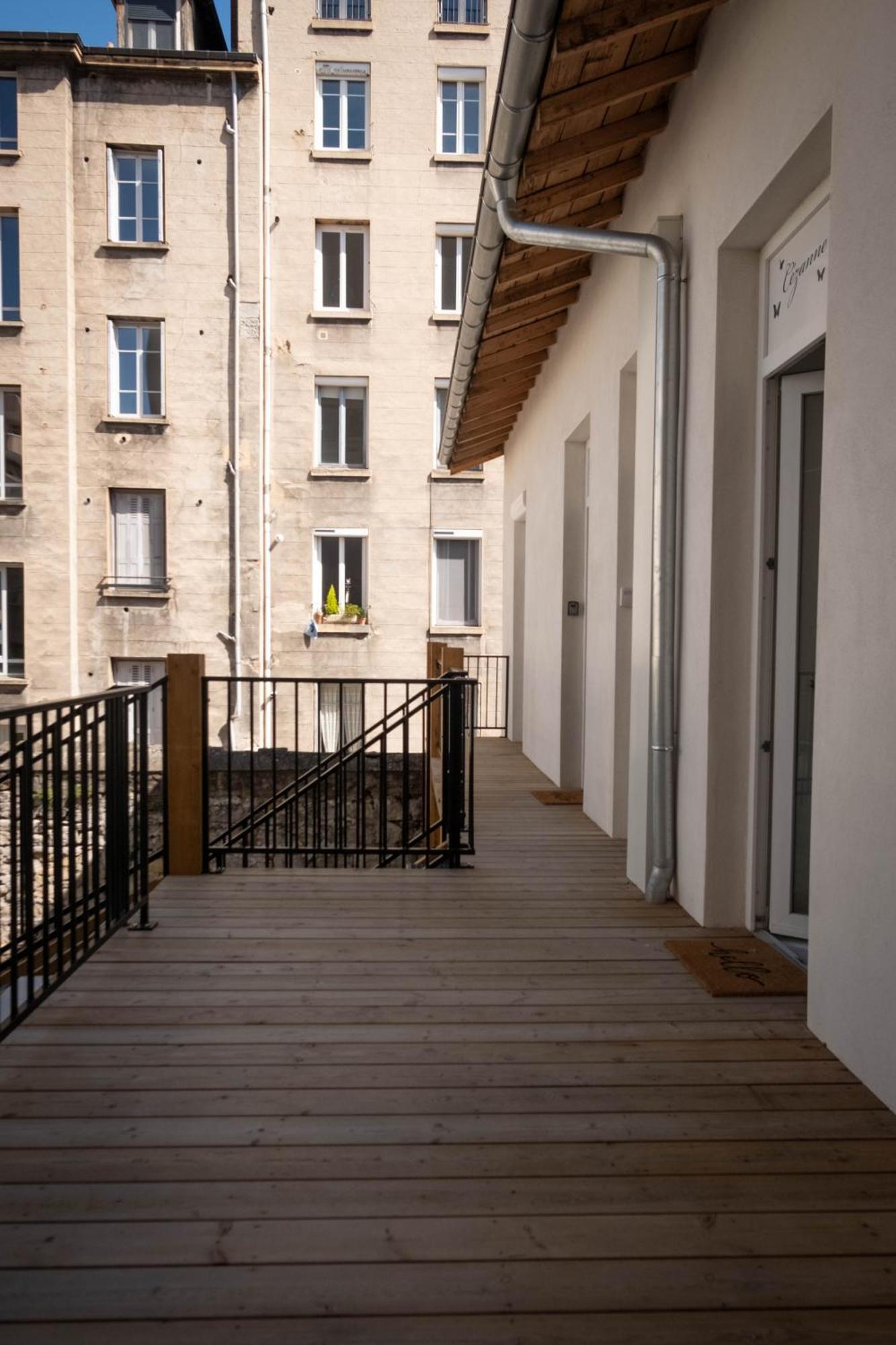 Apartament Bibemus Casa Maja - Baignoire Balneo - Parking - Terrasse Saint-Etienne  Zewnętrze zdjęcie