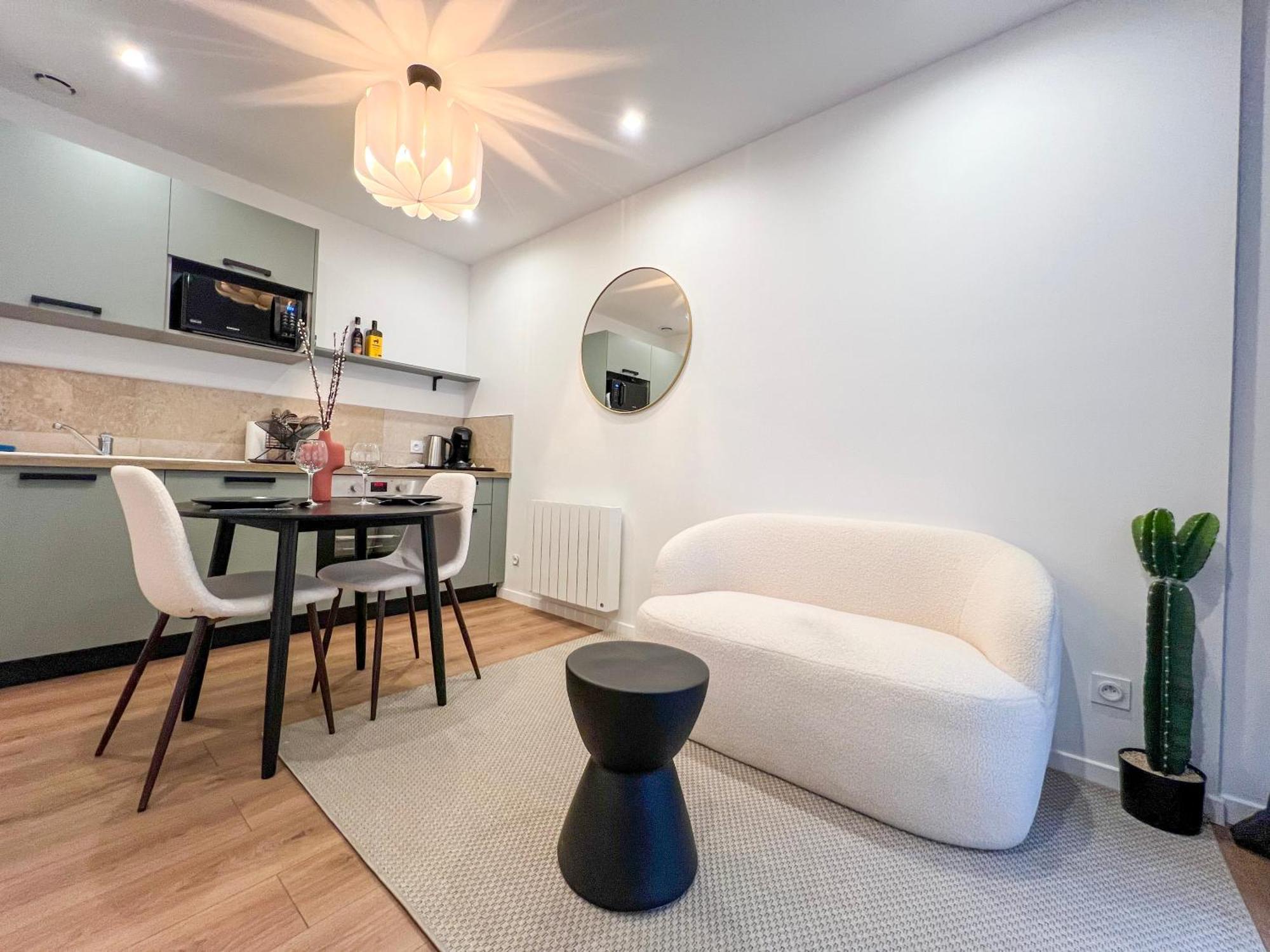 Apartament Bibemus Casa Maja - Baignoire Balneo - Parking - Terrasse Saint-Etienne  Zewnętrze zdjęcie